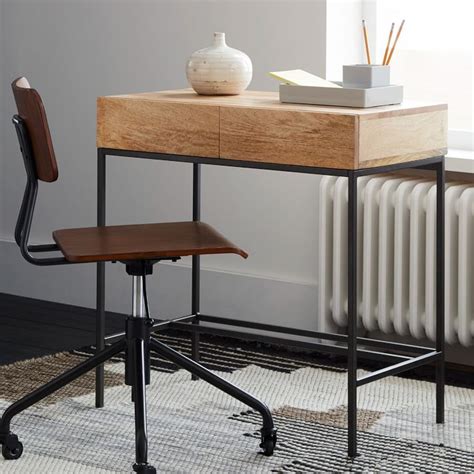 24 Best Desks for Small Spaces .